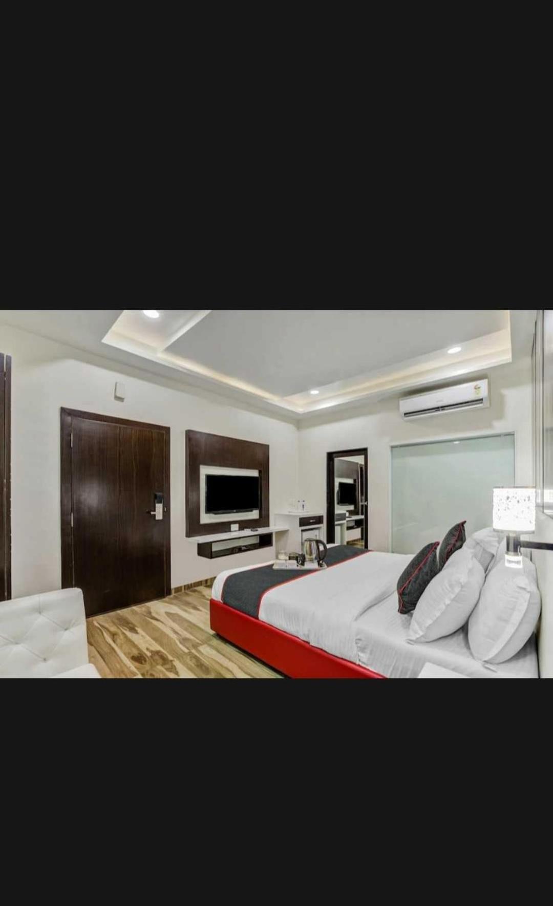 O Raas Near Near Paschim Vihar 3* Delhi (National Capital Territory of India)